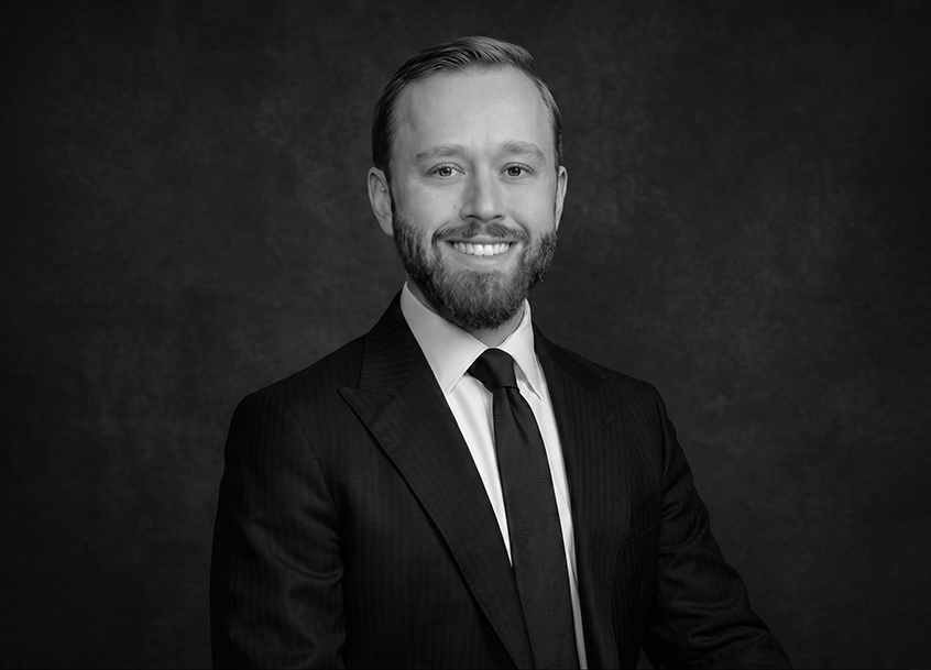 Charlie_Lyons_bio